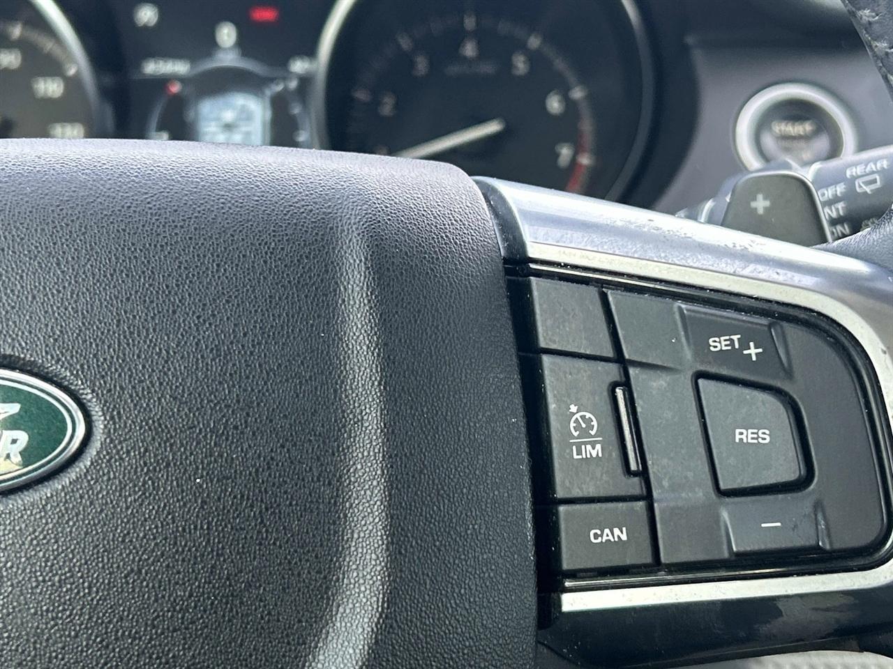 Land Rover Discovery Sport  2019