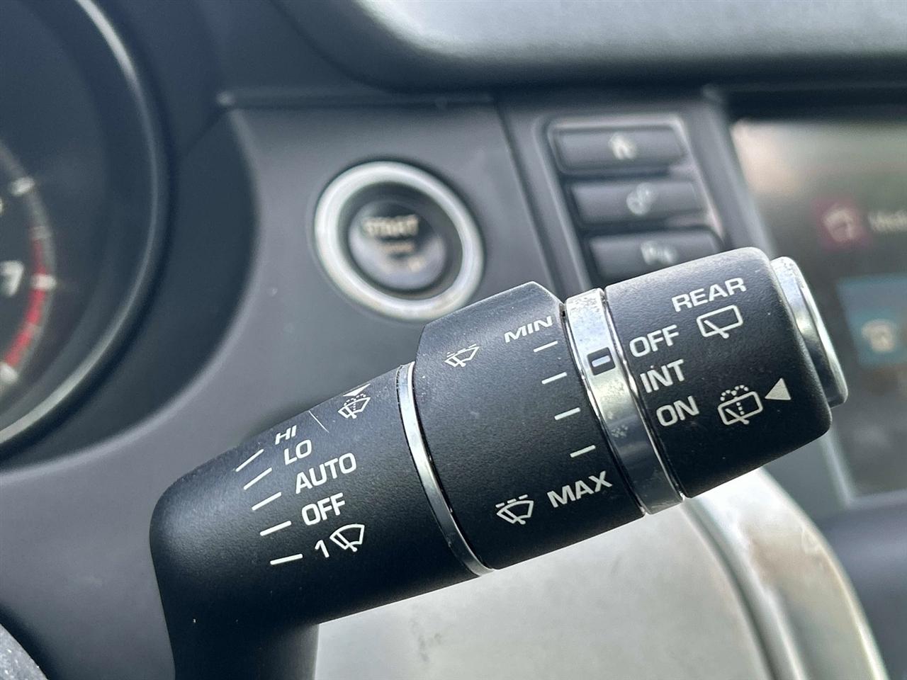 Land Rover Discovery Sport  2019