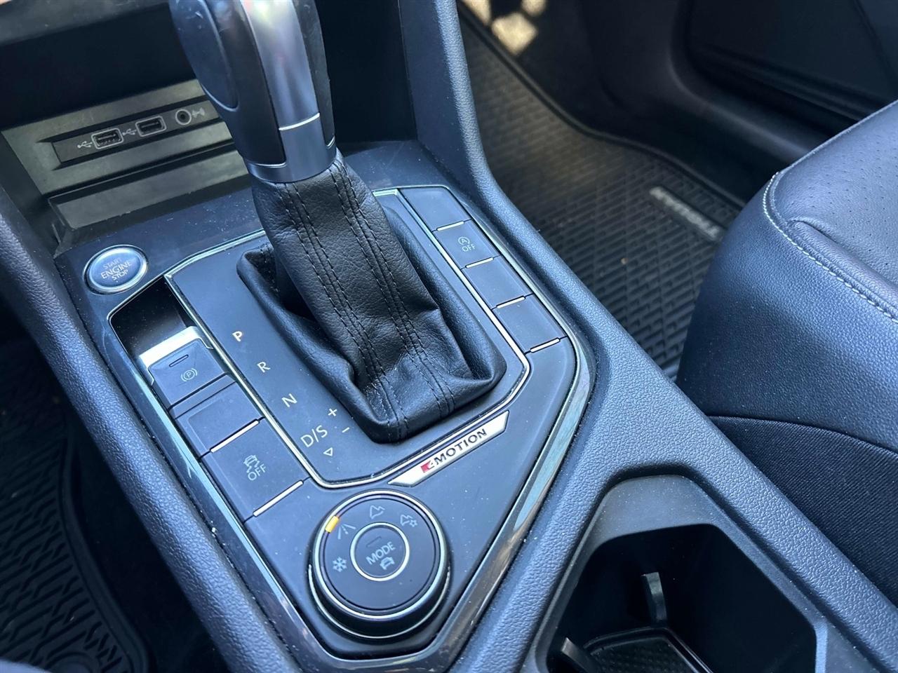 Volkswagen Tiguan 2.0T SEL 4MOTION 2018