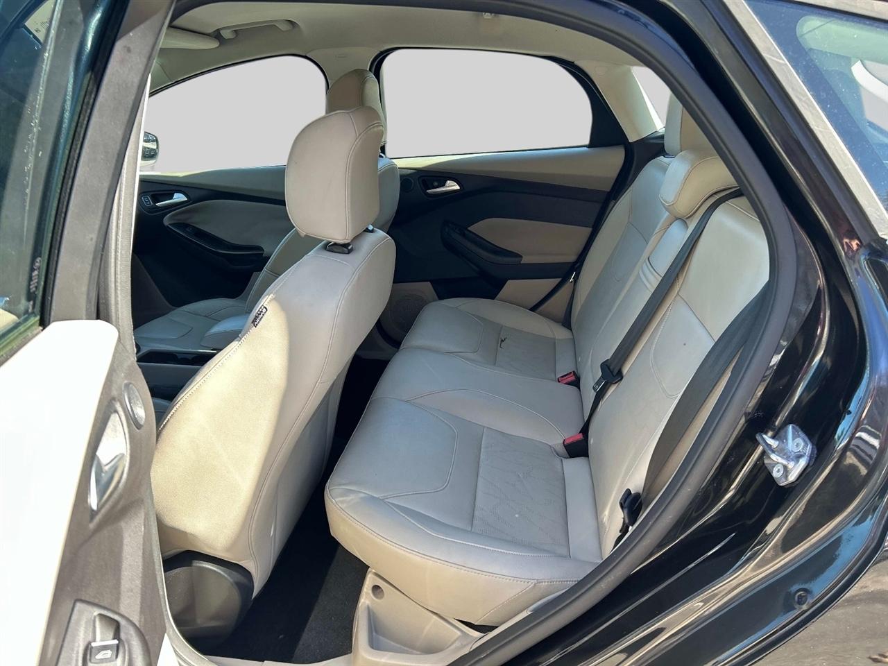 Ford Focus 5dr HB 2015