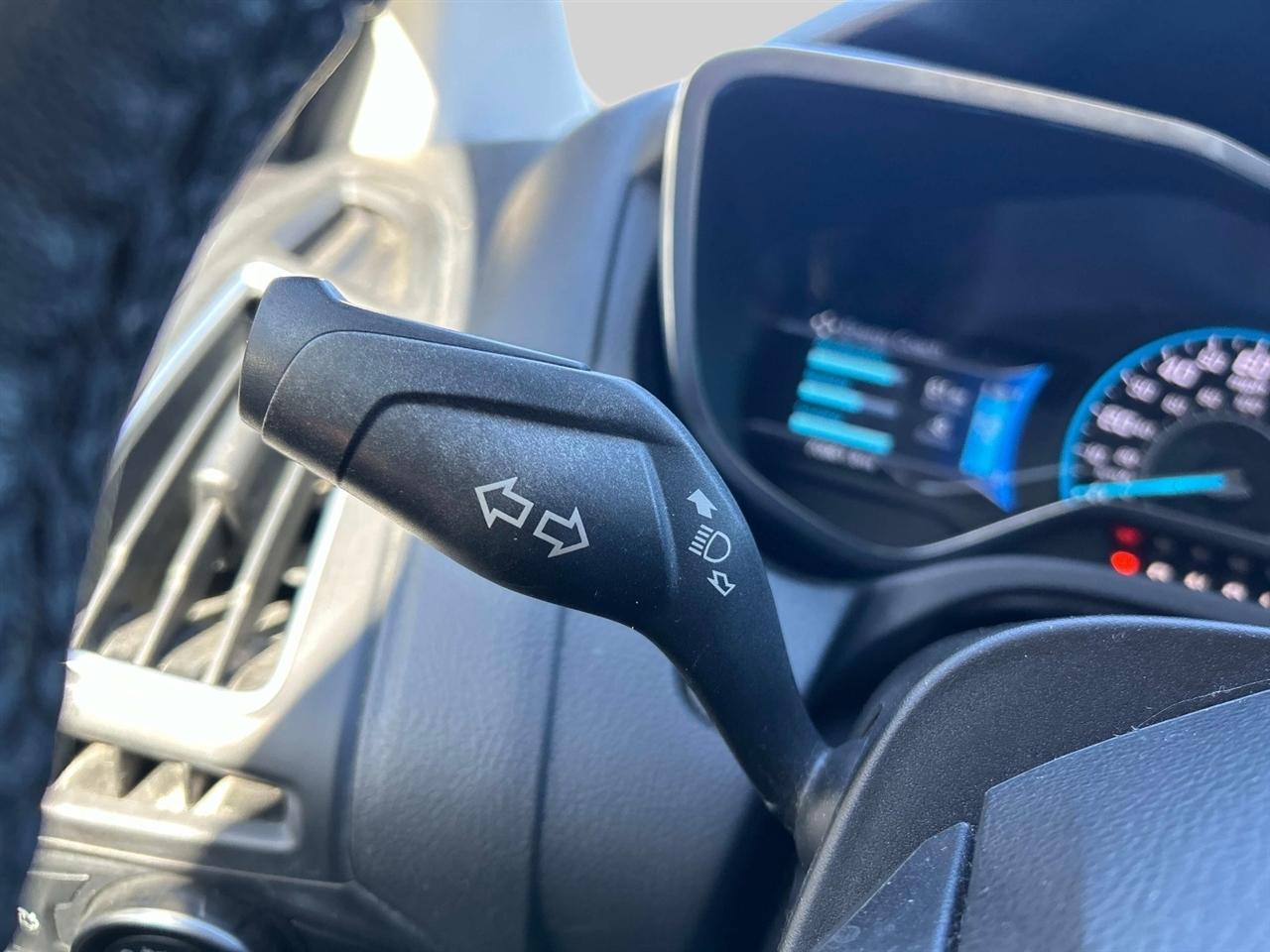 Ford Focus 5dr HB 2015