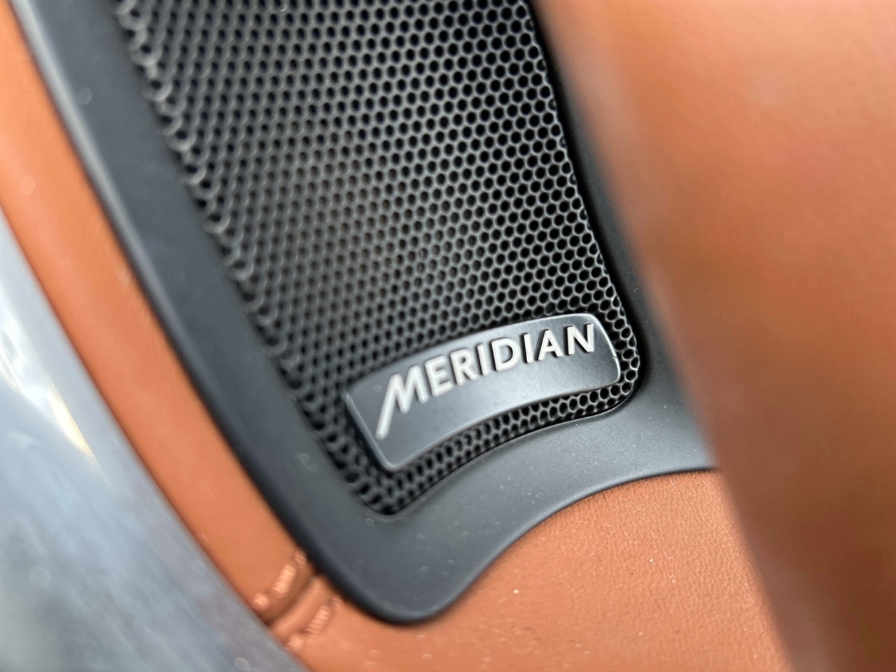 Land Rover Discovery Sport  2017