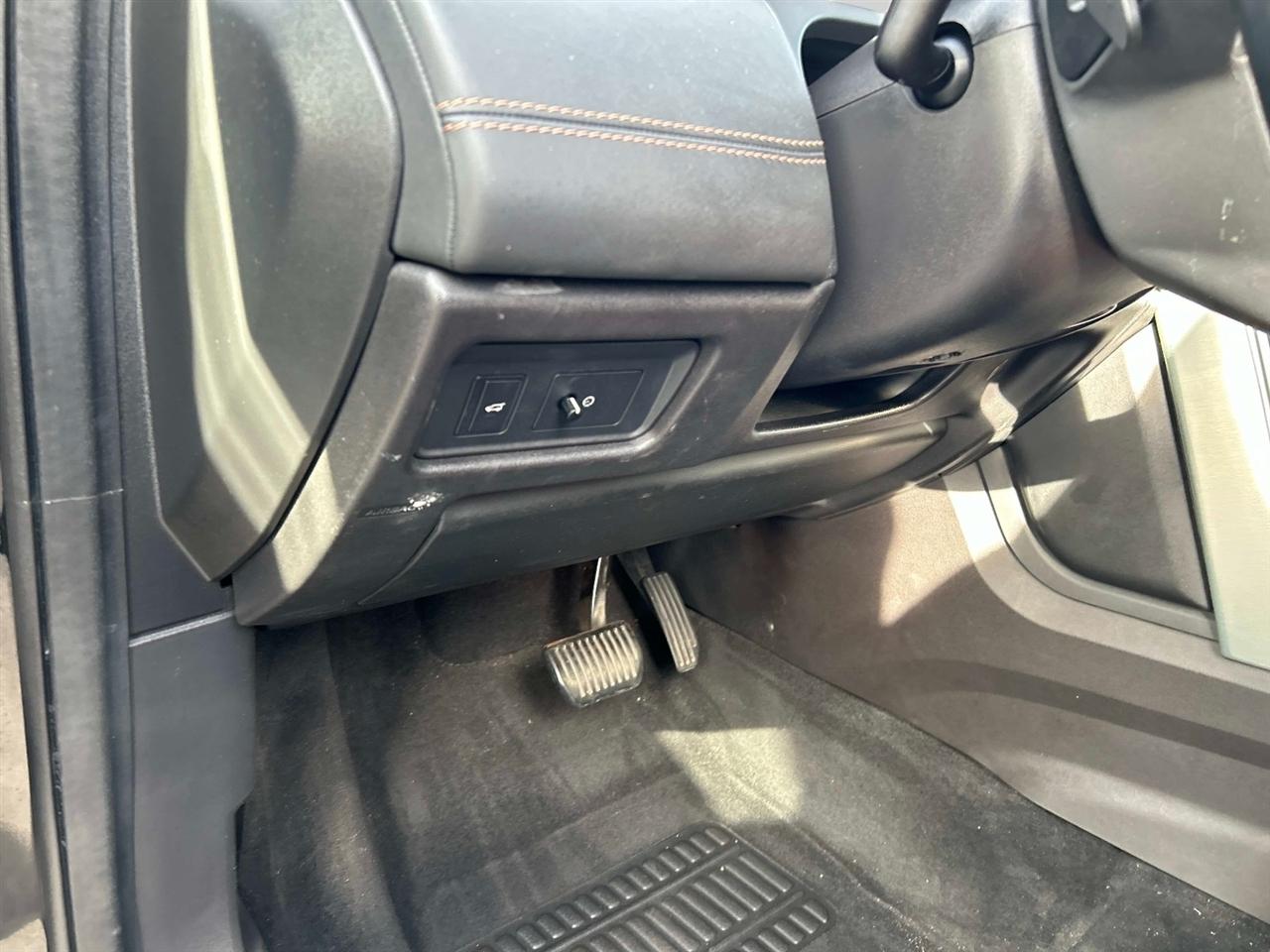 Land Rover Discovery Sport  2017