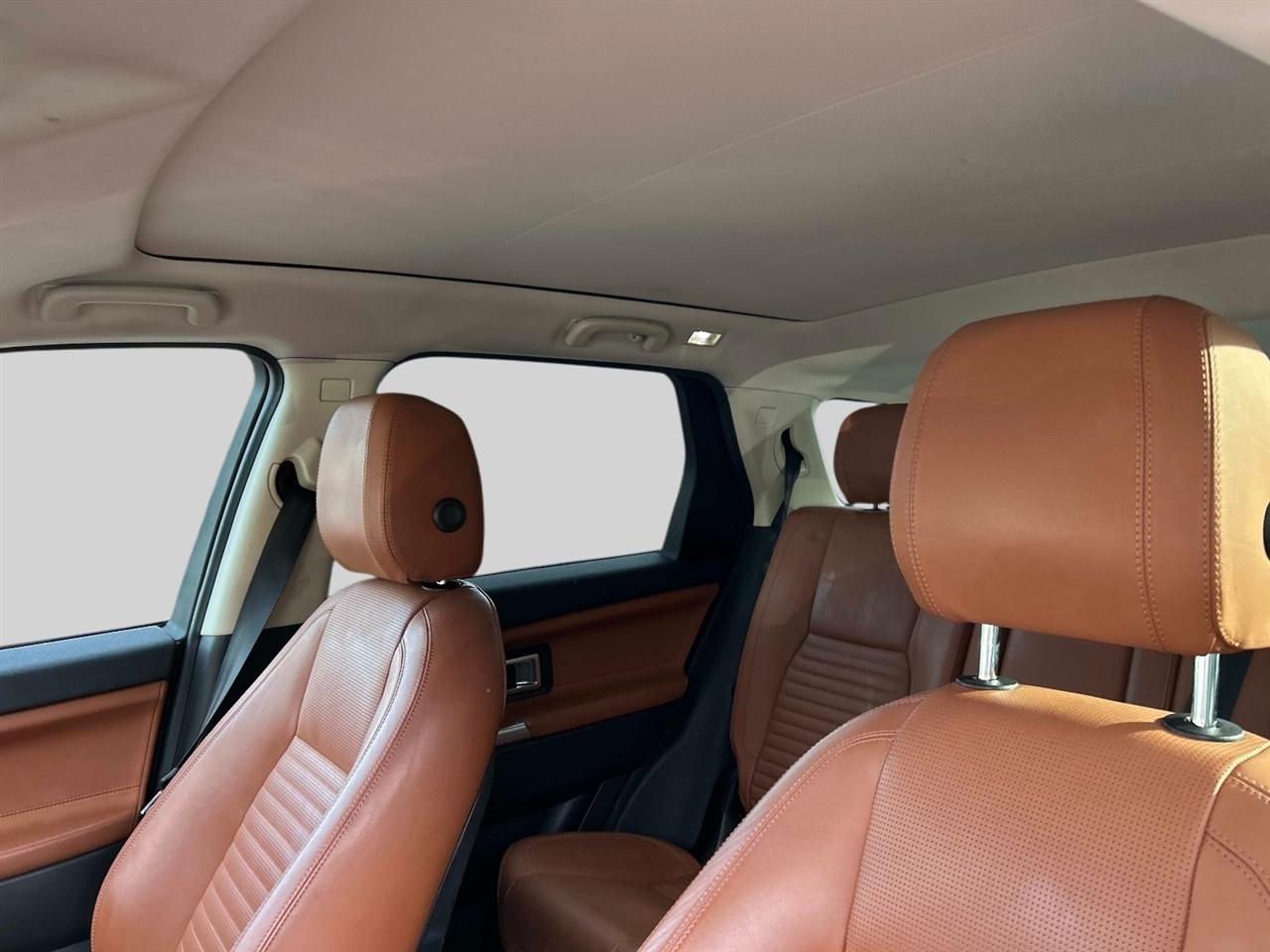 Land Rover Discovery Sport  2017