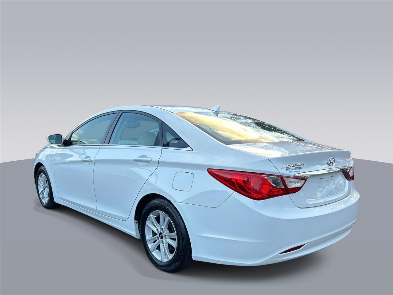Hyundai Sonata  2013