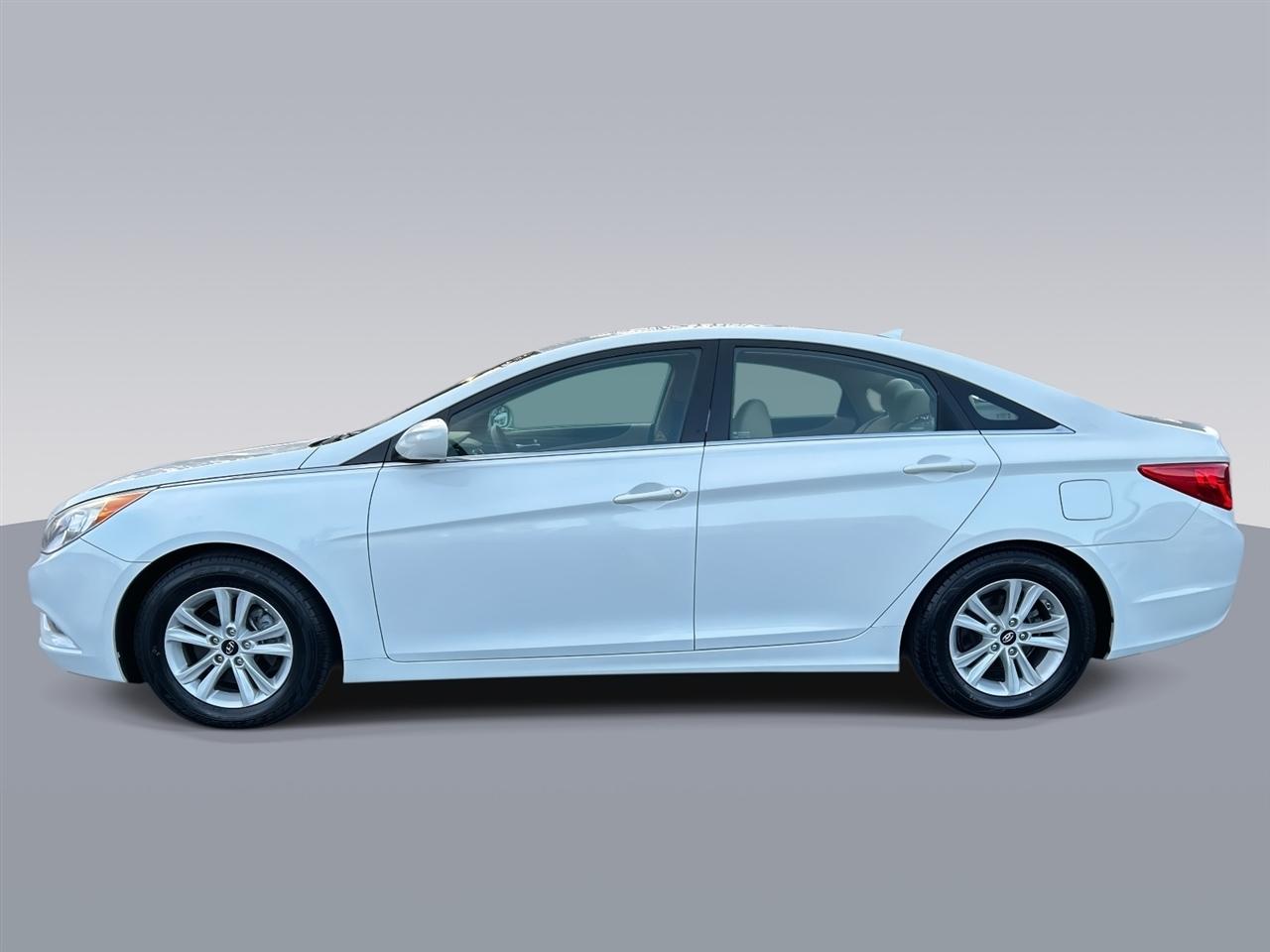 Hyundai Sonata  2013