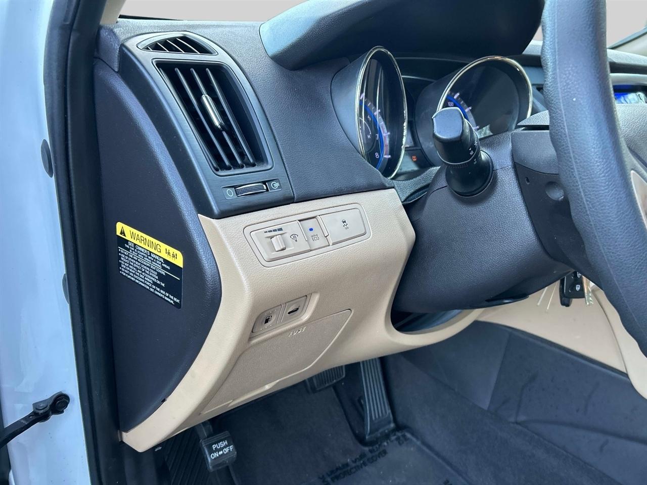 Hyundai Sonata  2013