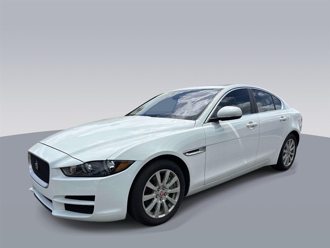 Jaguar XE 25t RWD 2019