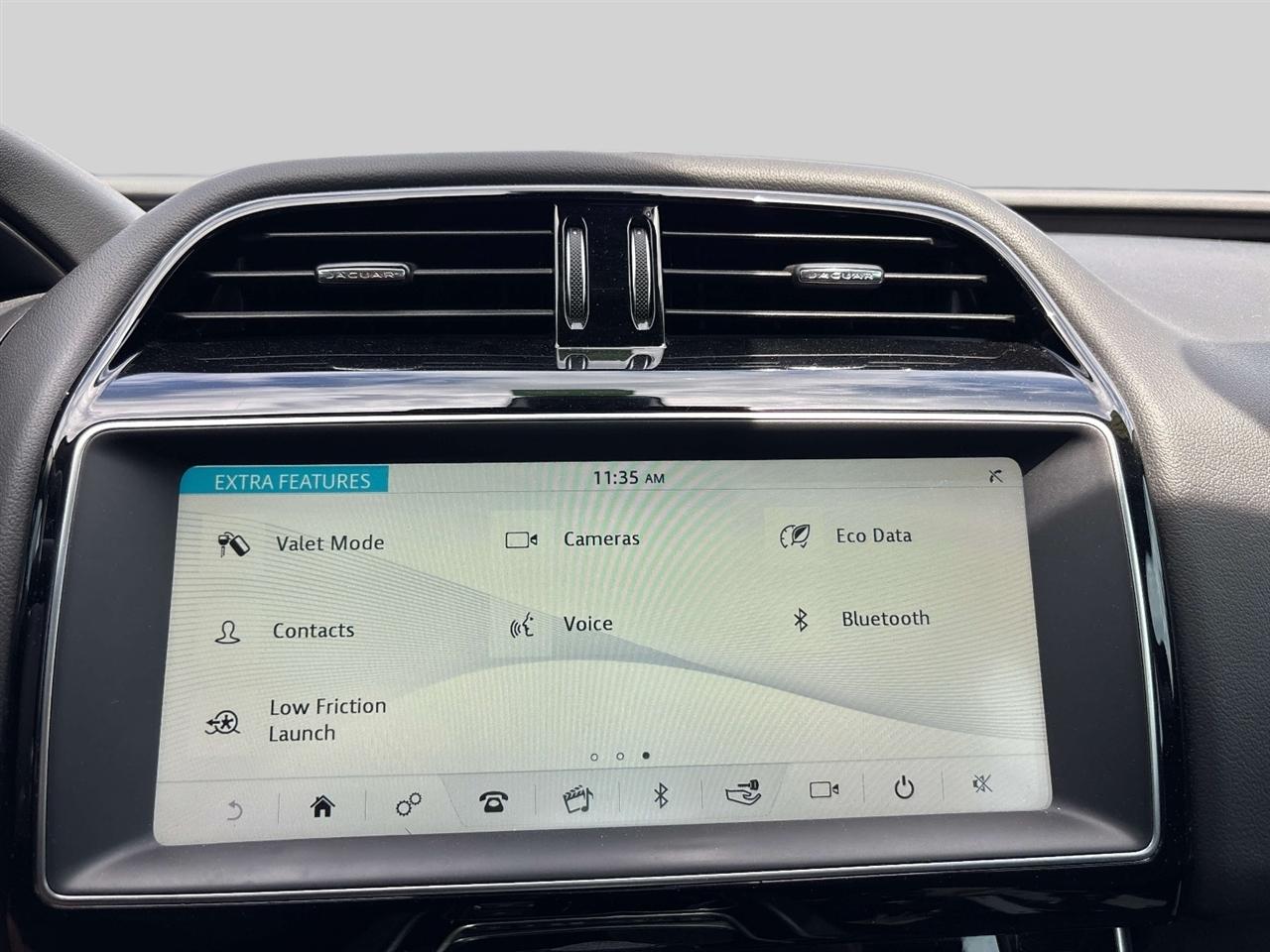 Jaguar XE 25t RWD 2019