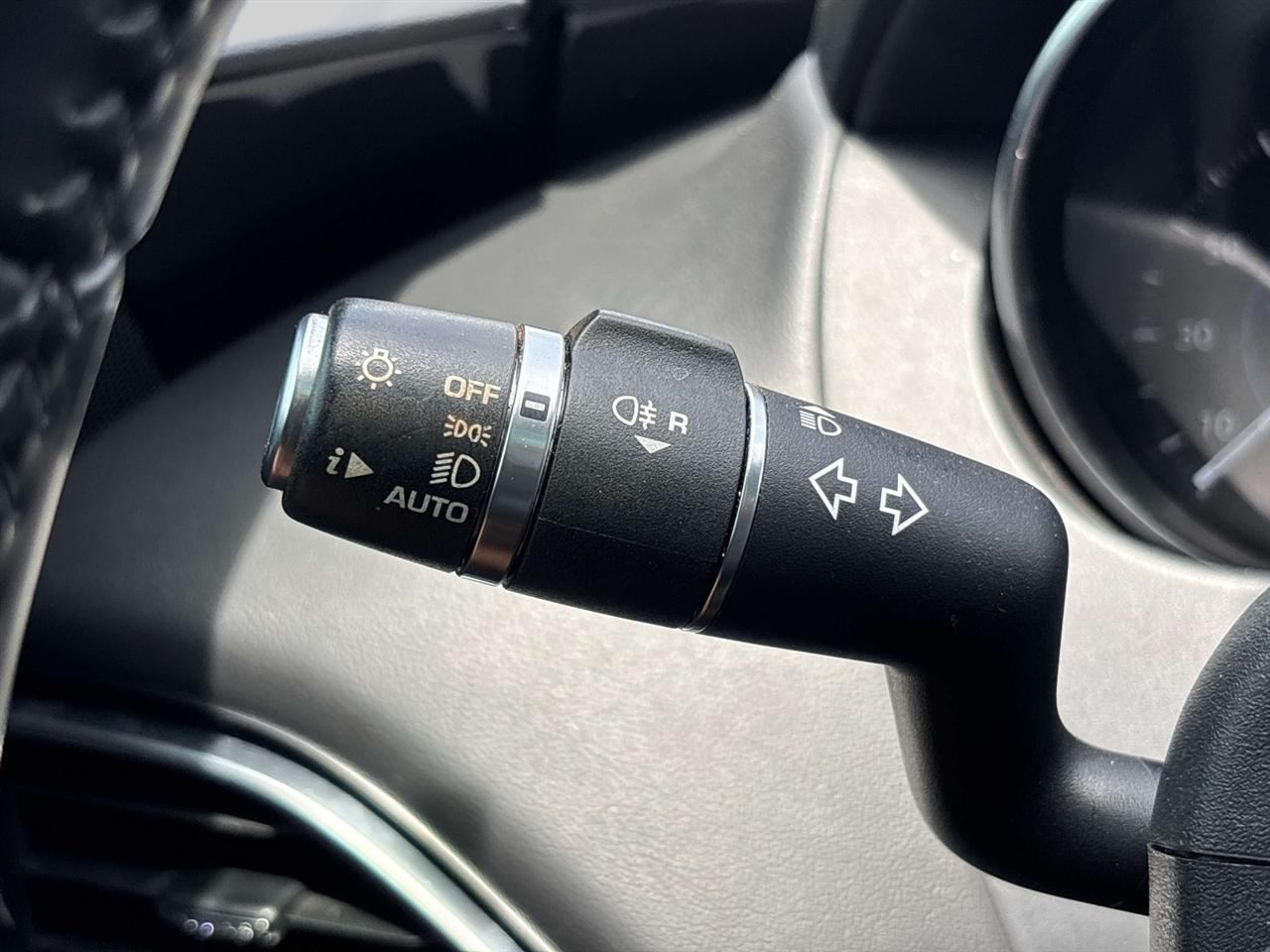 Jaguar XE 25t RWD 2019