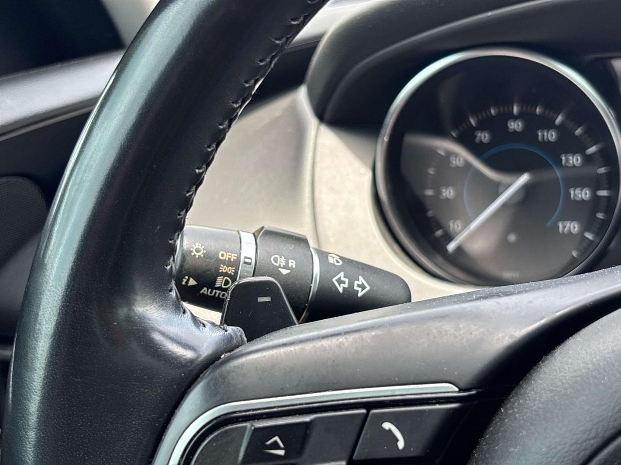 Jaguar XE 25t RWD 2019