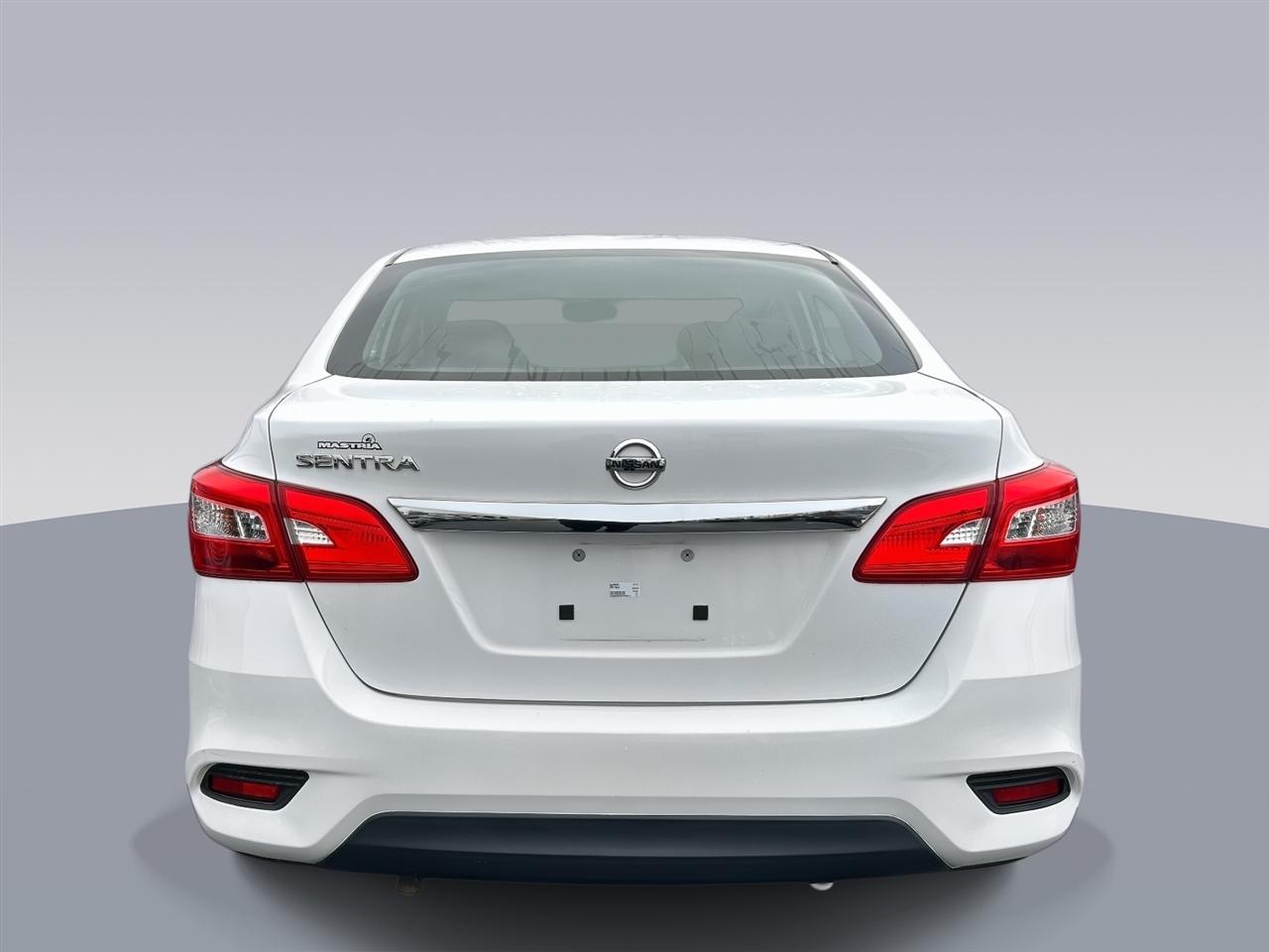Nissan Sentra  2017