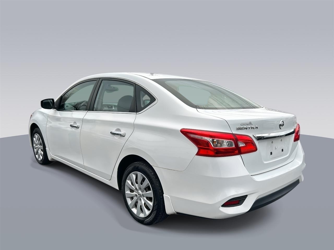 Nissan Sentra  2017