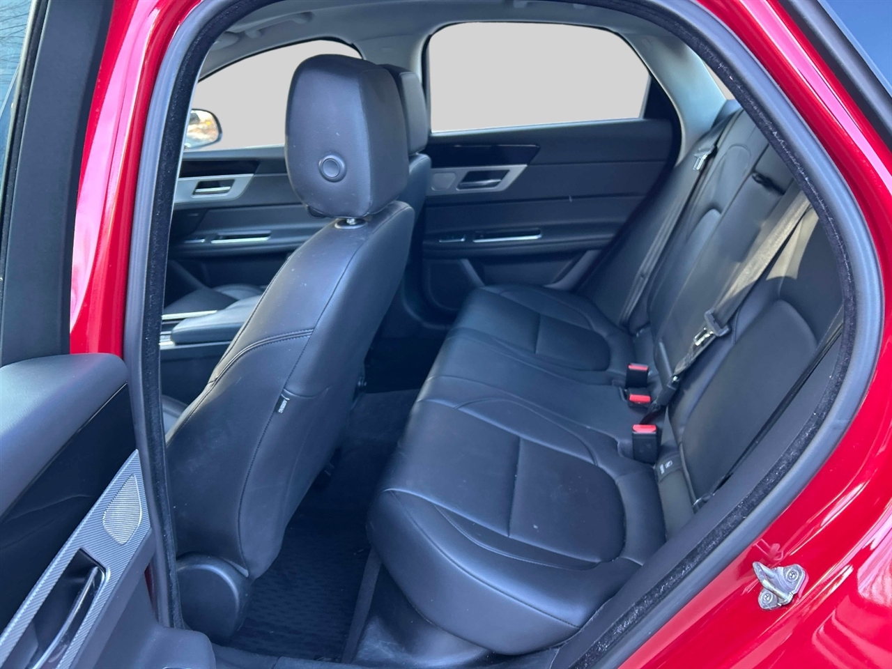 Jaguar XF-Series  2017