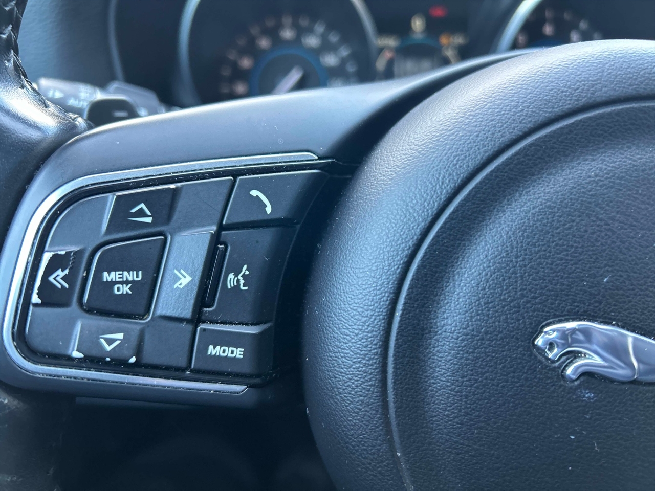 Jaguar XF-Series  2017