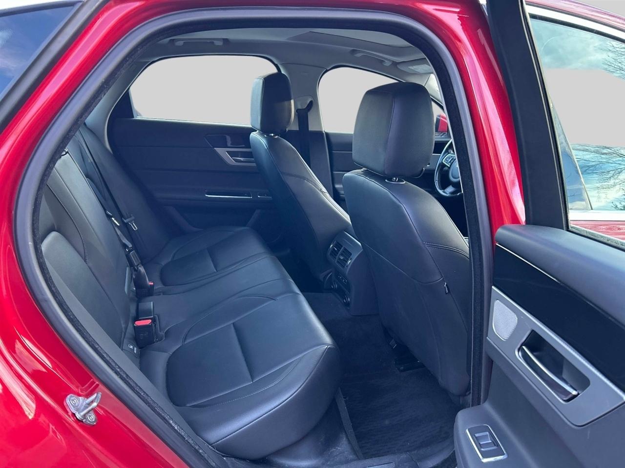 Jaguar XF-Series  2017