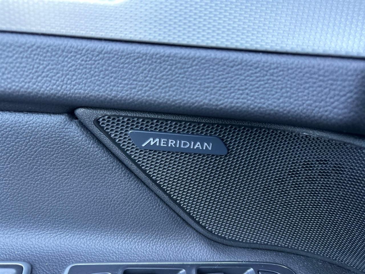 Jaguar XF-Series  2017