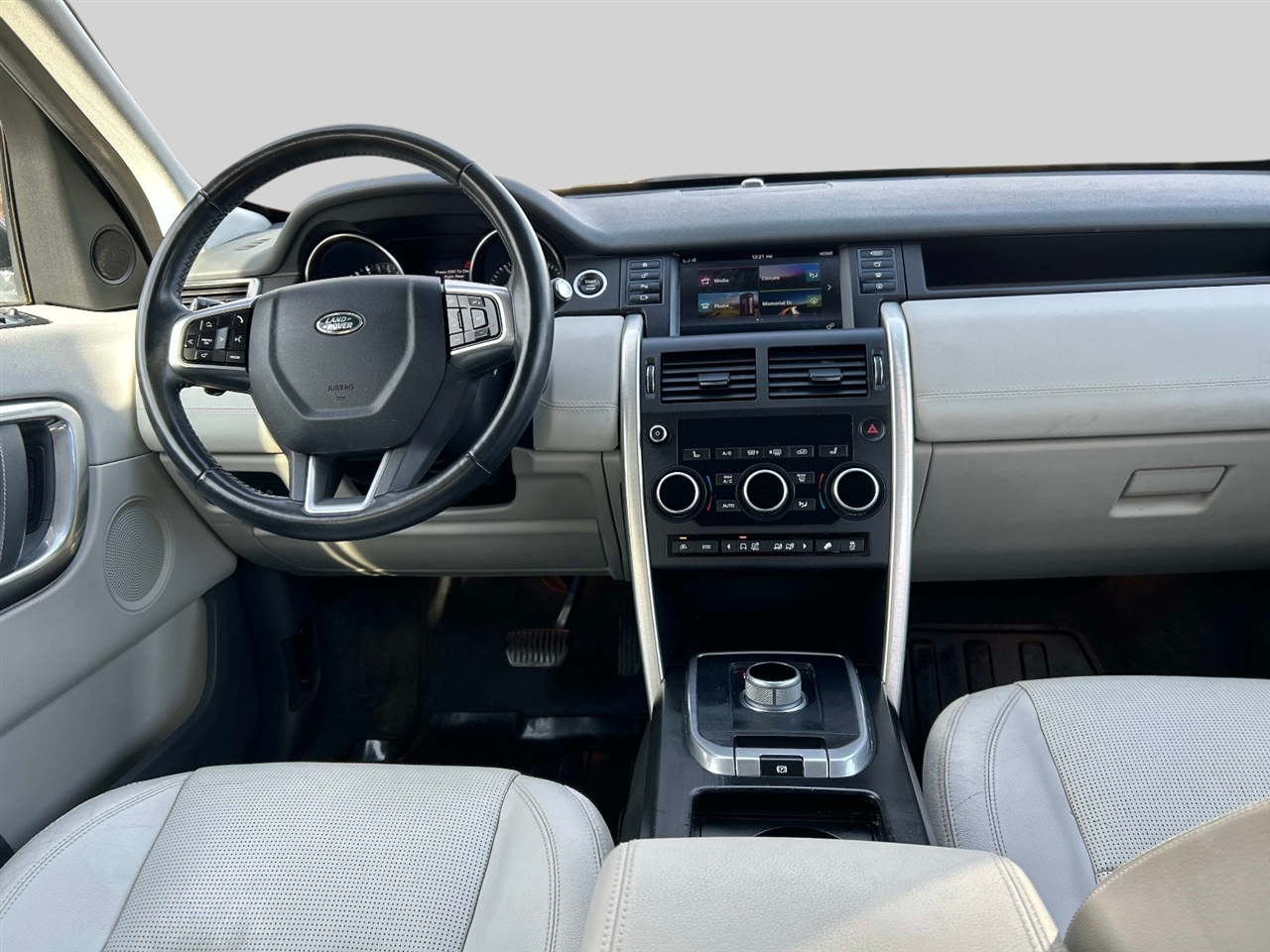 Land Rover Discovery Sport  2016