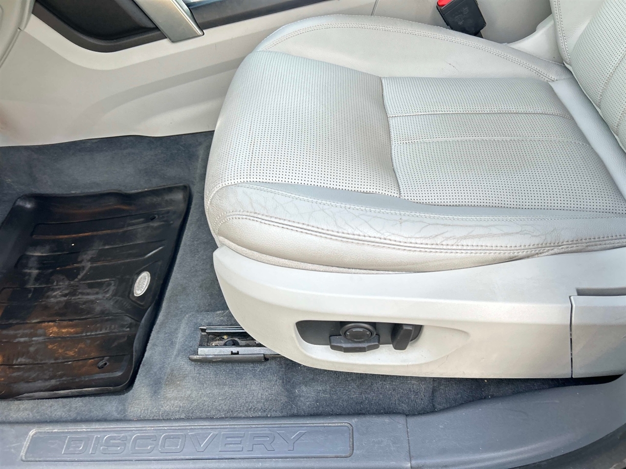 Land Rover Discovery Sport  2016