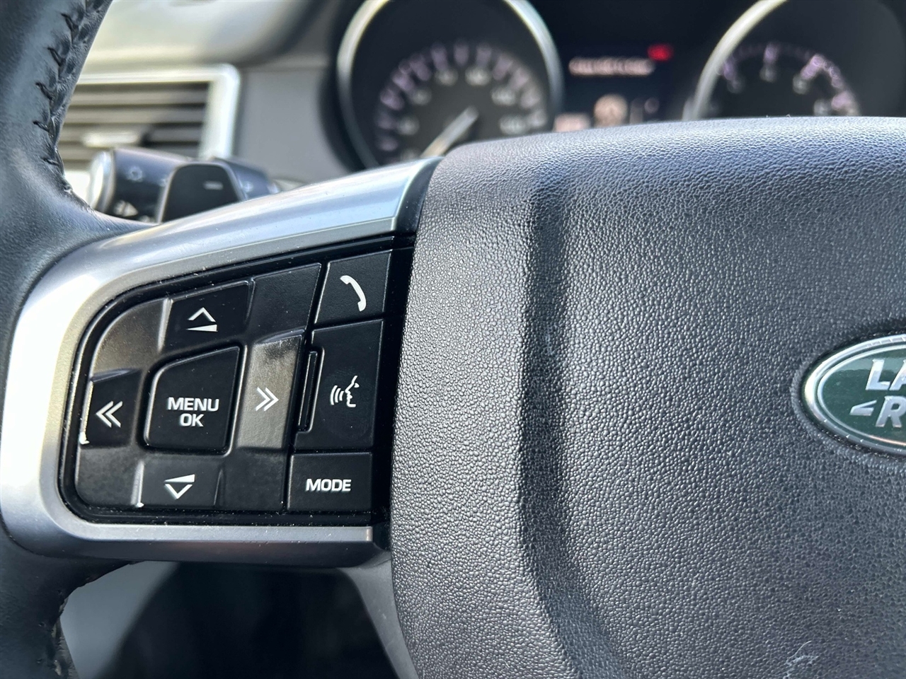 Land Rover Discovery Sport  2016