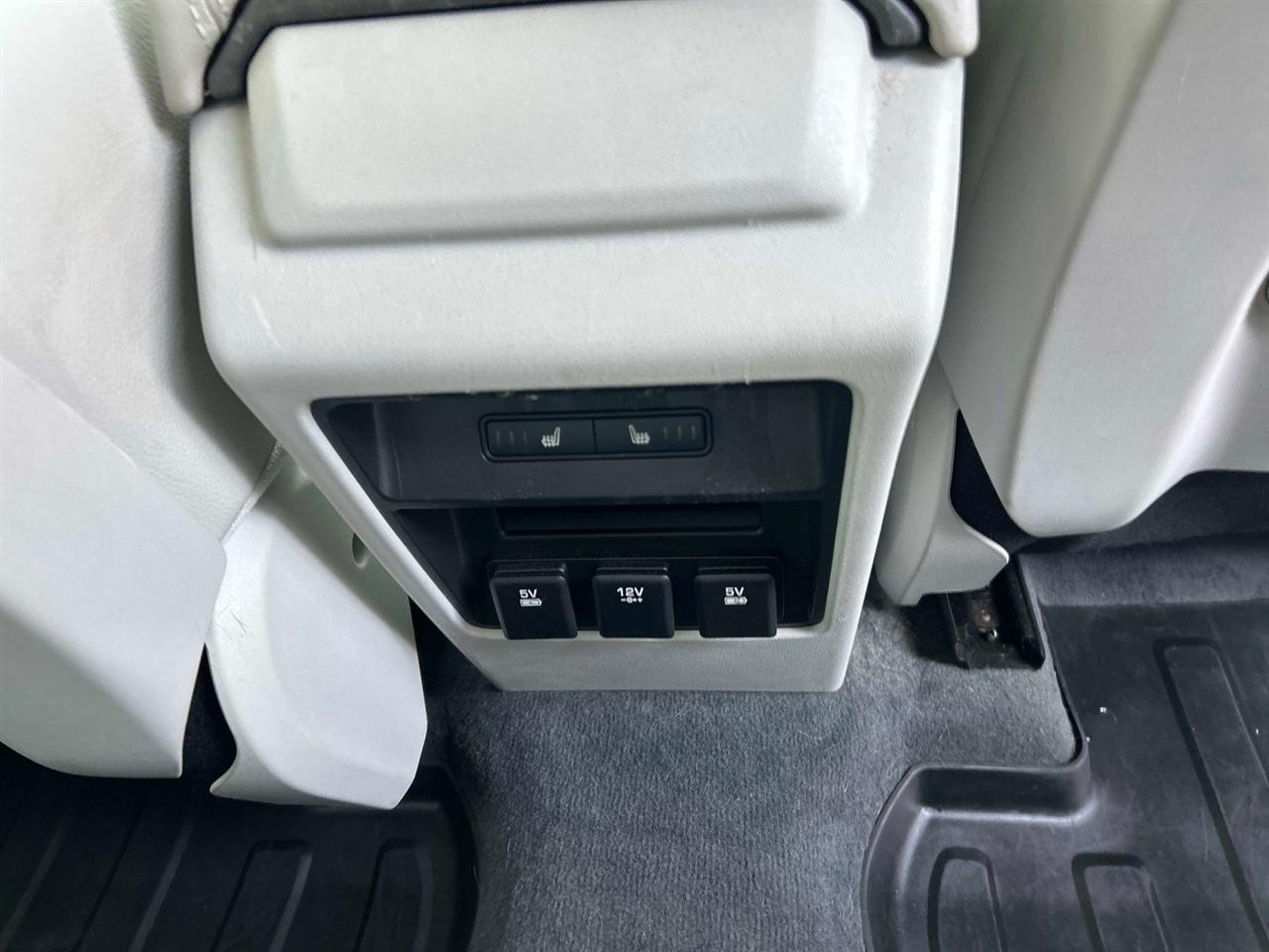 Land Rover Discovery Sport  2016