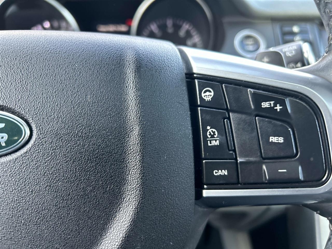 Land Rover Discovery Sport  2016