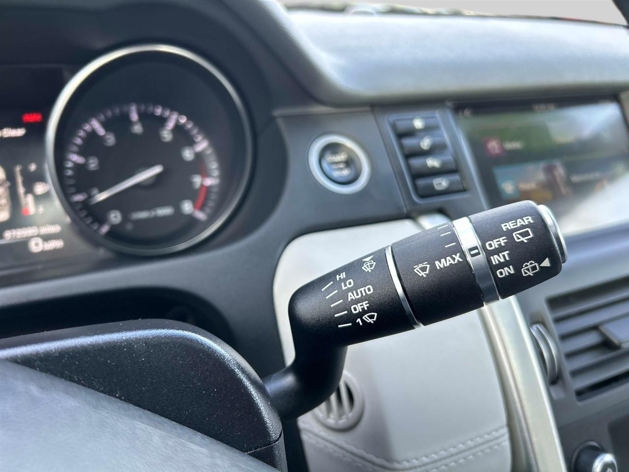 Land Rover Discovery Sport  2016