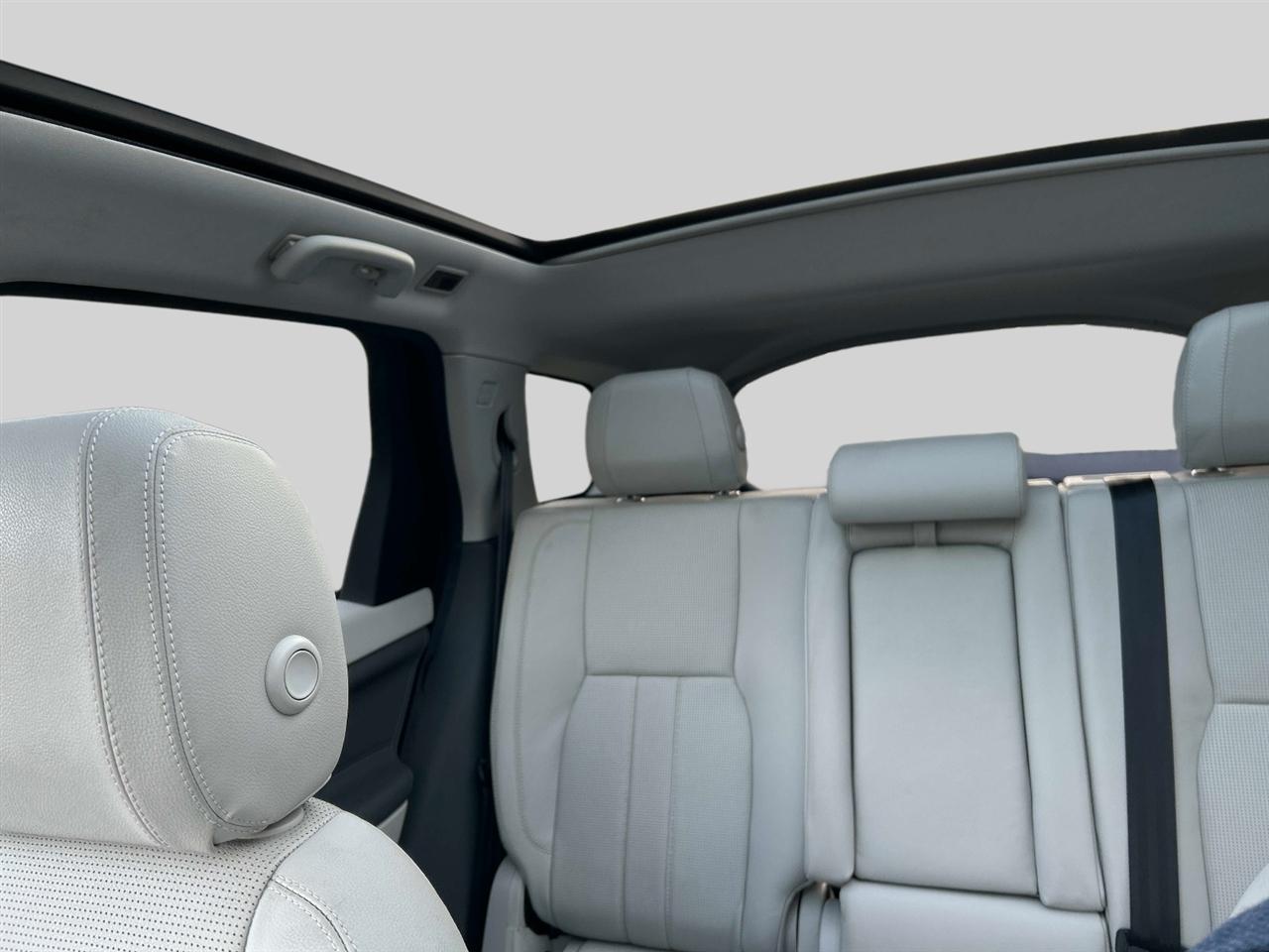 Land Rover Discovery Sport  2016