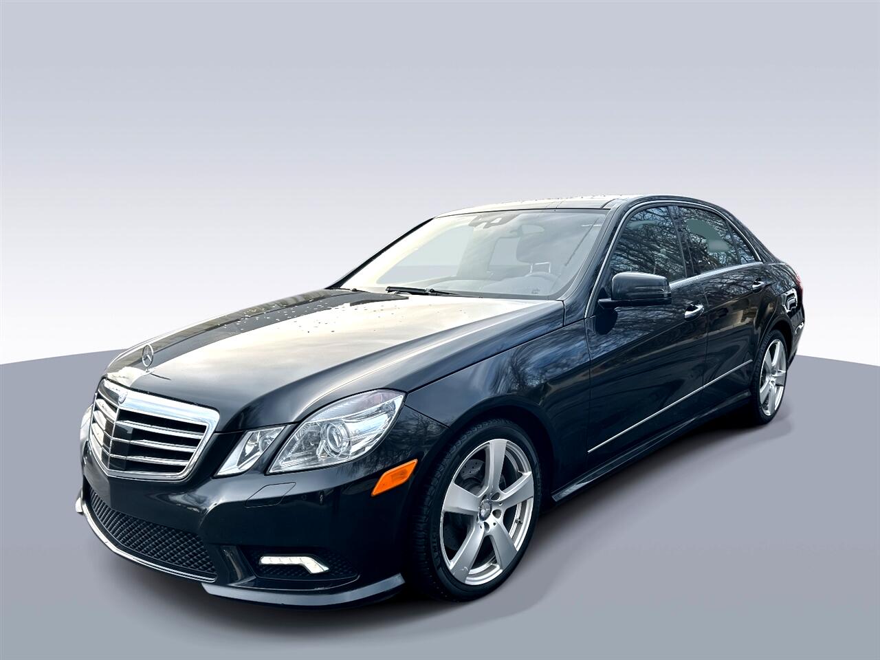 Mercedes-Benz E-Class  2010
