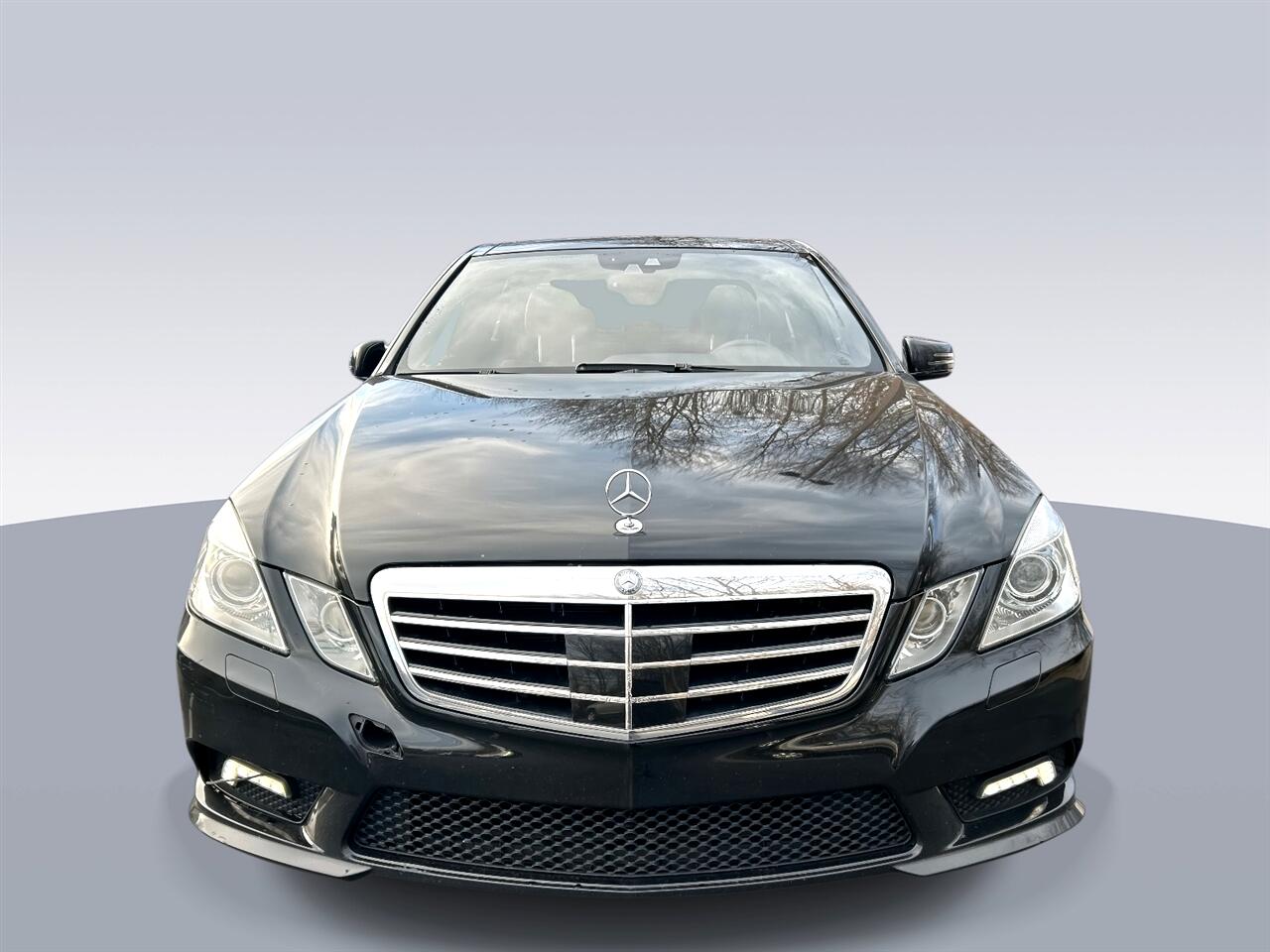 Mercedes-Benz E-Class  2010