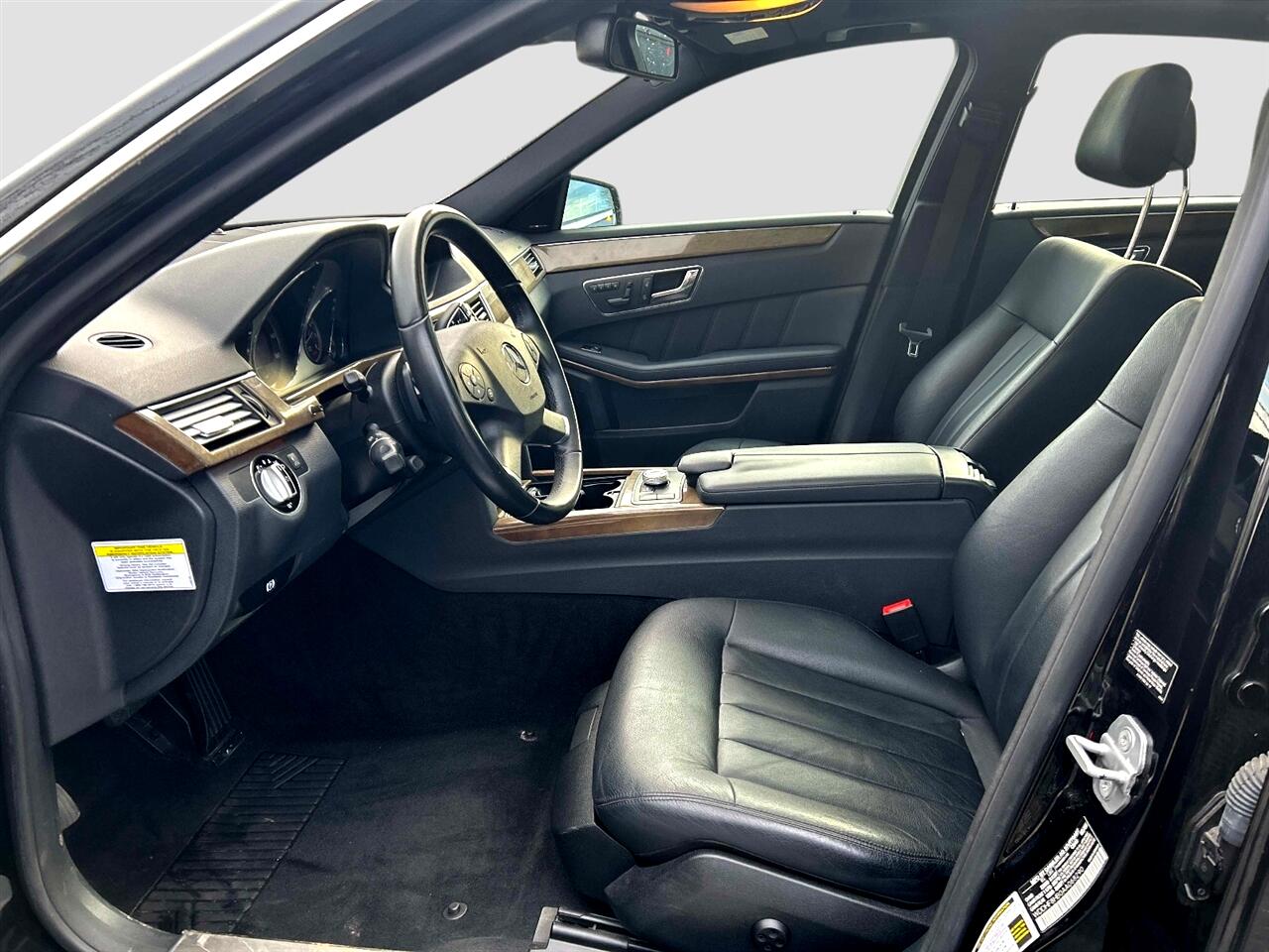 Mercedes-Benz E-Class  2010