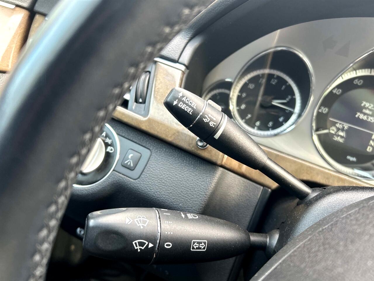 Mercedes-Benz E-Class  2010