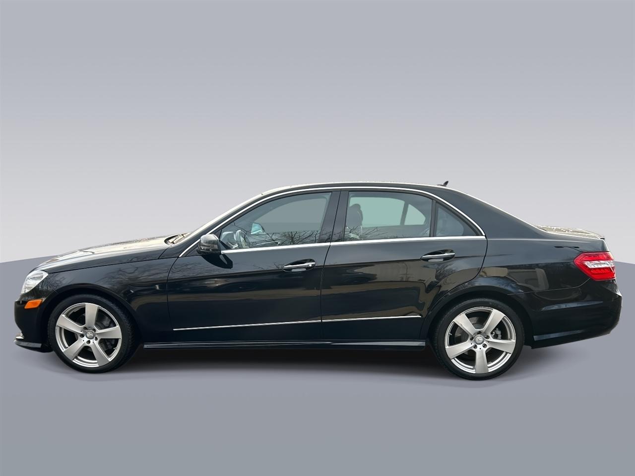 Mercedes-Benz E-Class  2010
