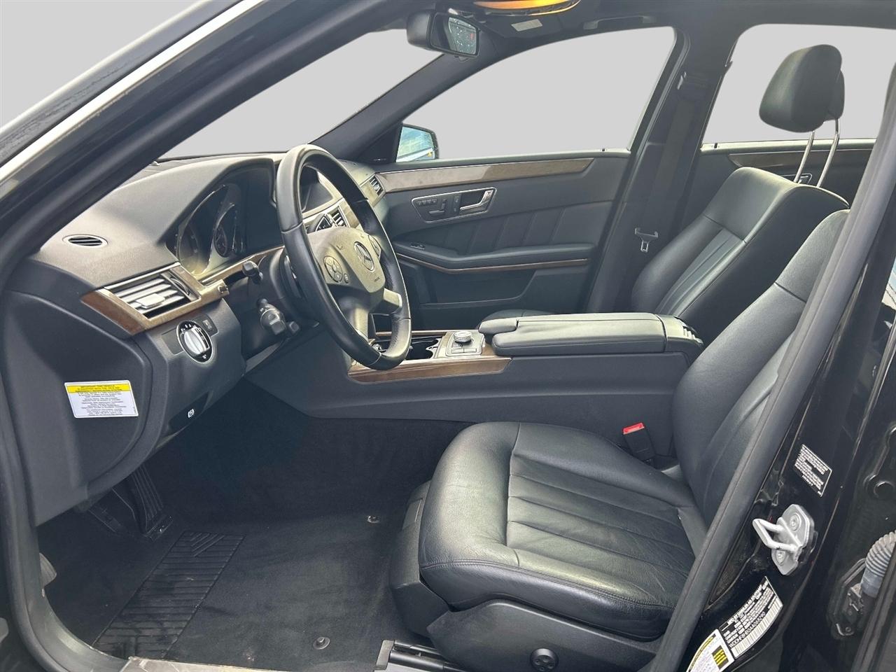 Mercedes-Benz E-Class  2010