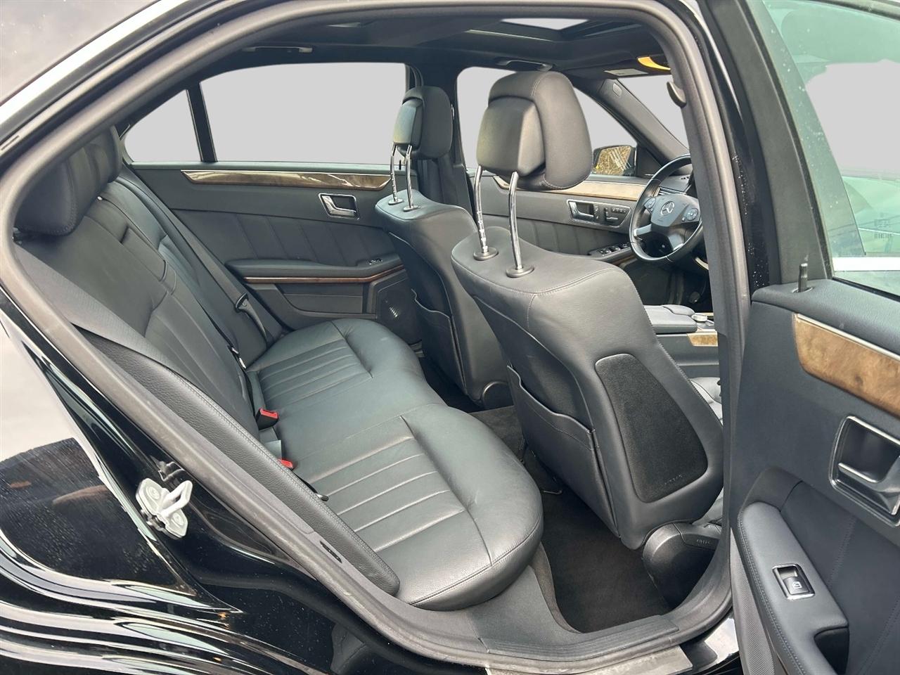 Mercedes-Benz E-Class  2010