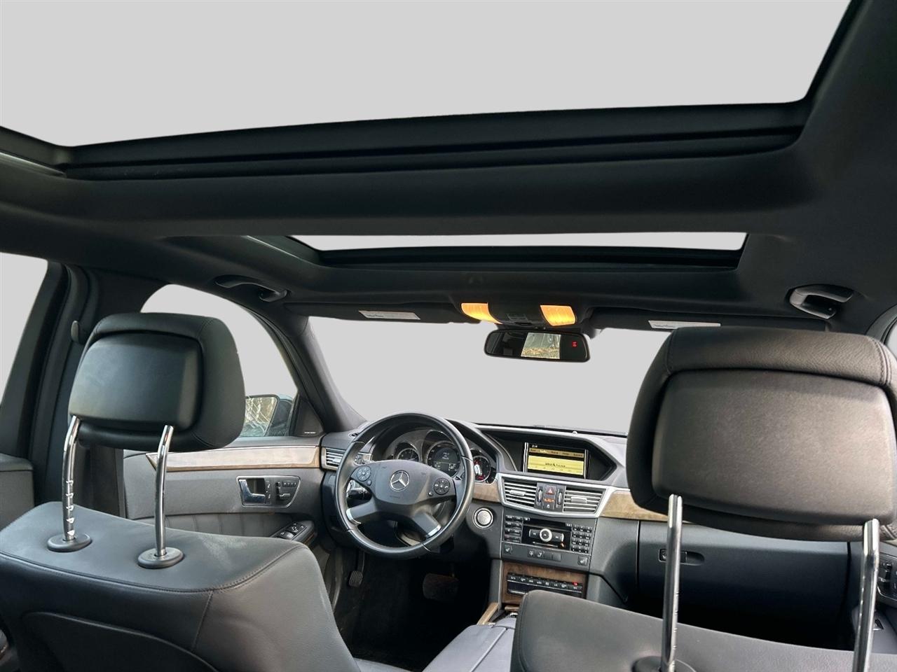 Mercedes-Benz E-Class  2010