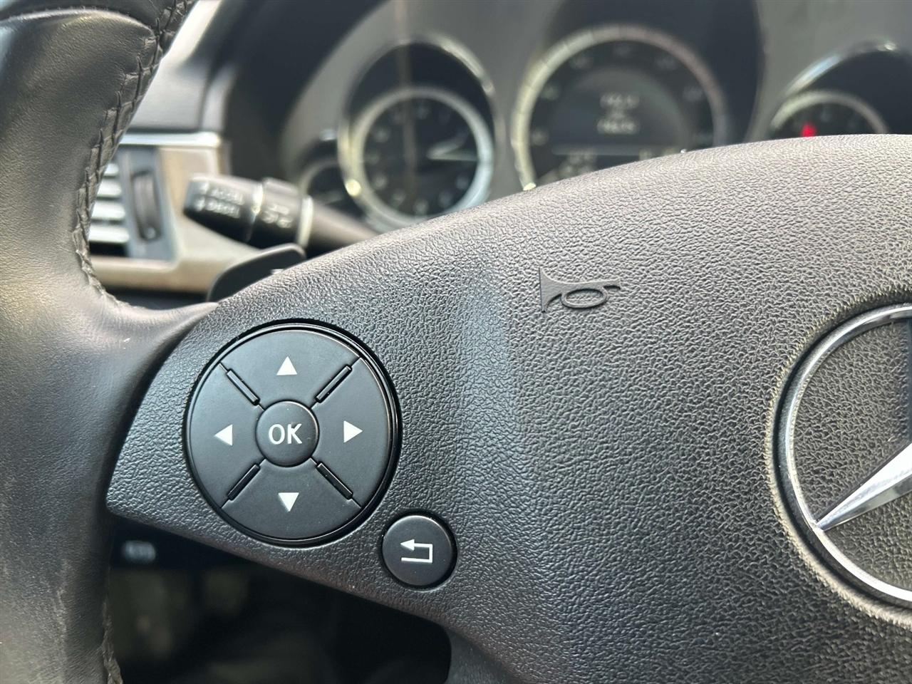 Mercedes-Benz E-Class  2010