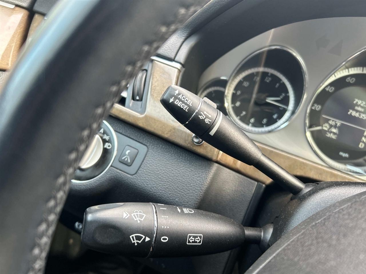 Mercedes-Benz E-Class  2010