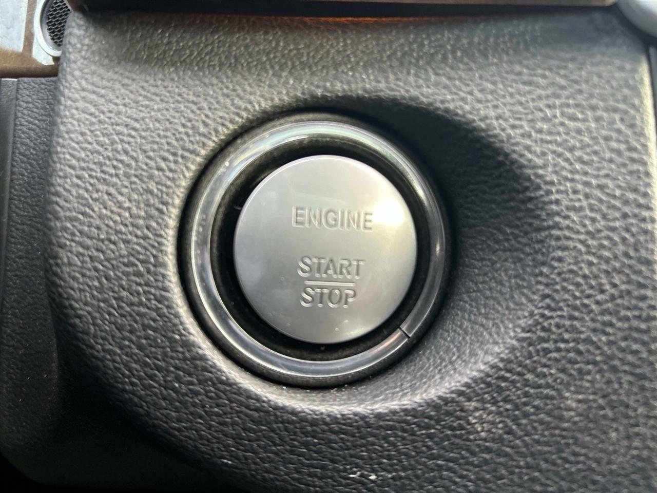 Mercedes-Benz E-Class  2010