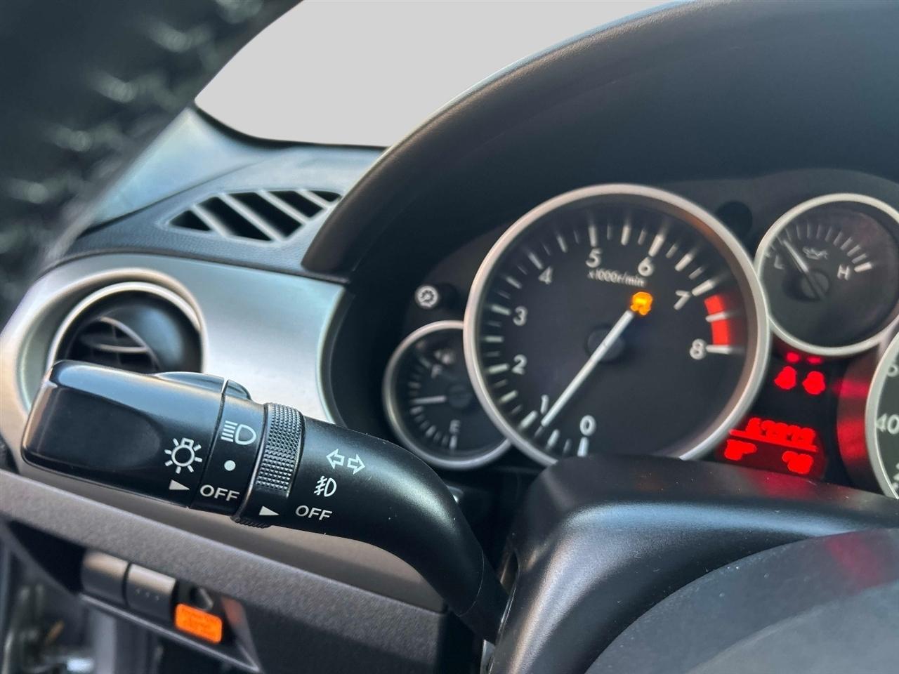 Mazda MX-5 Miata  2010