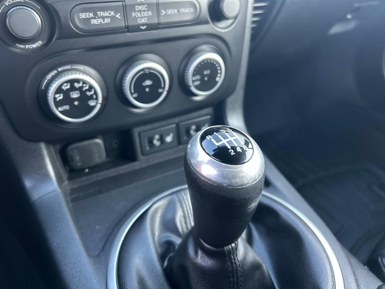 Mazda MX-5 Miata  2010