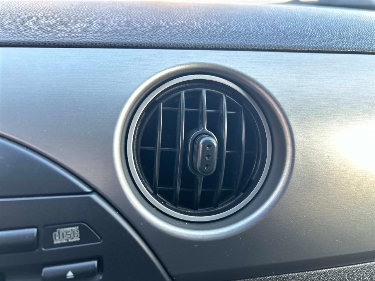 Mazda MX-5 Miata  2010