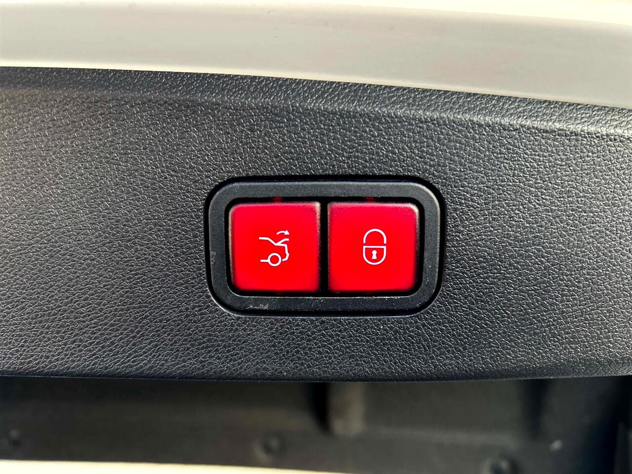 Mercedes-Benz E-Class  2016