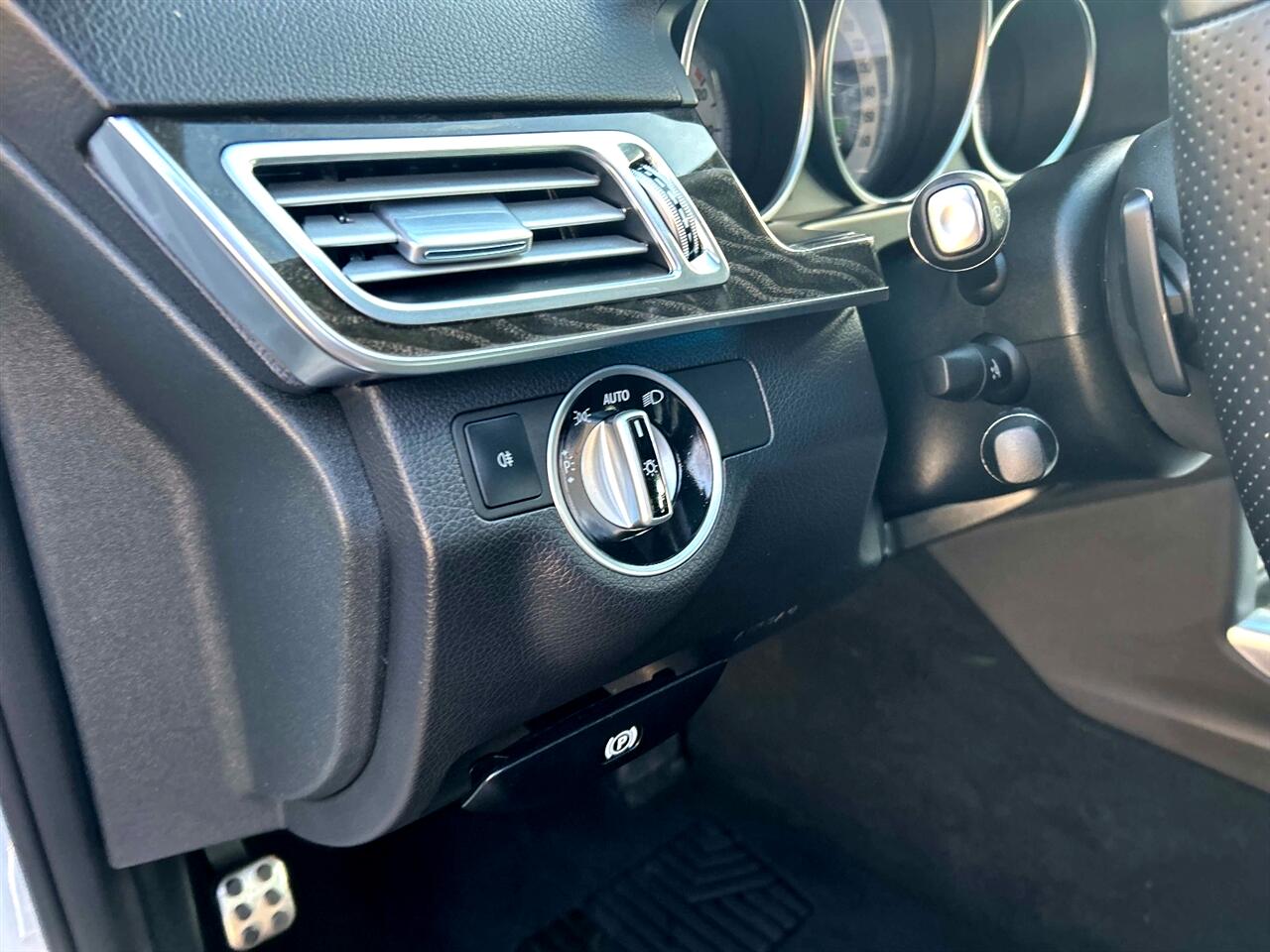 Mercedes-Benz E-Class  2016