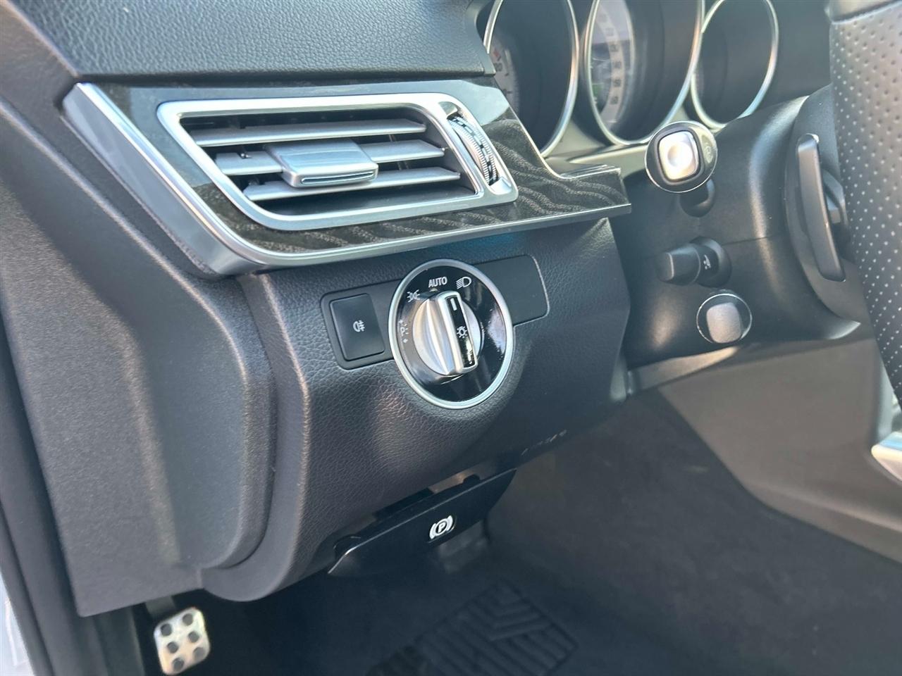 Mercedes-Benz E-Class  2016