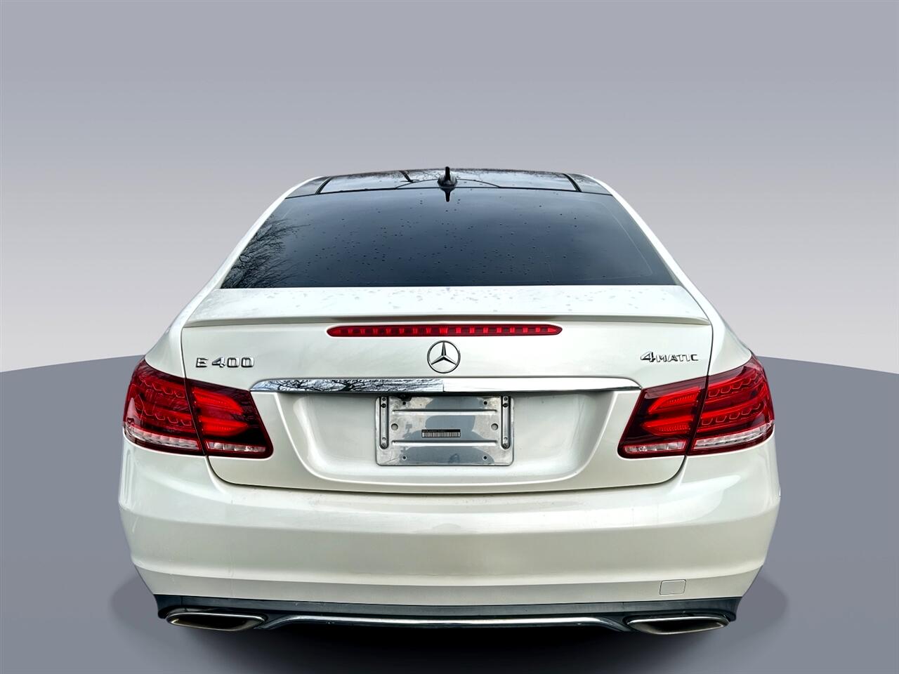 Mercedes-Benz E-Class  2015