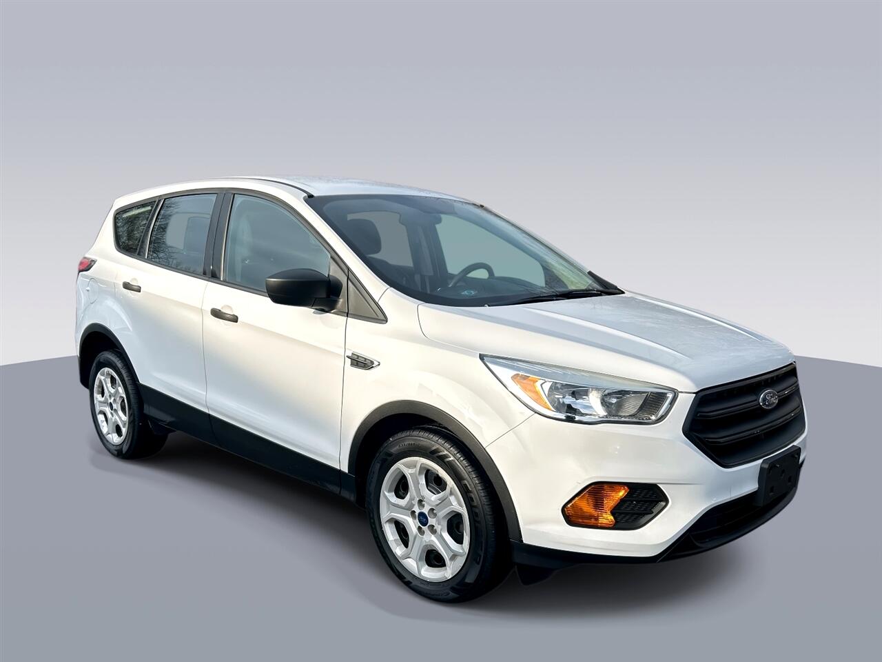 2017 Ford Escape S's photo