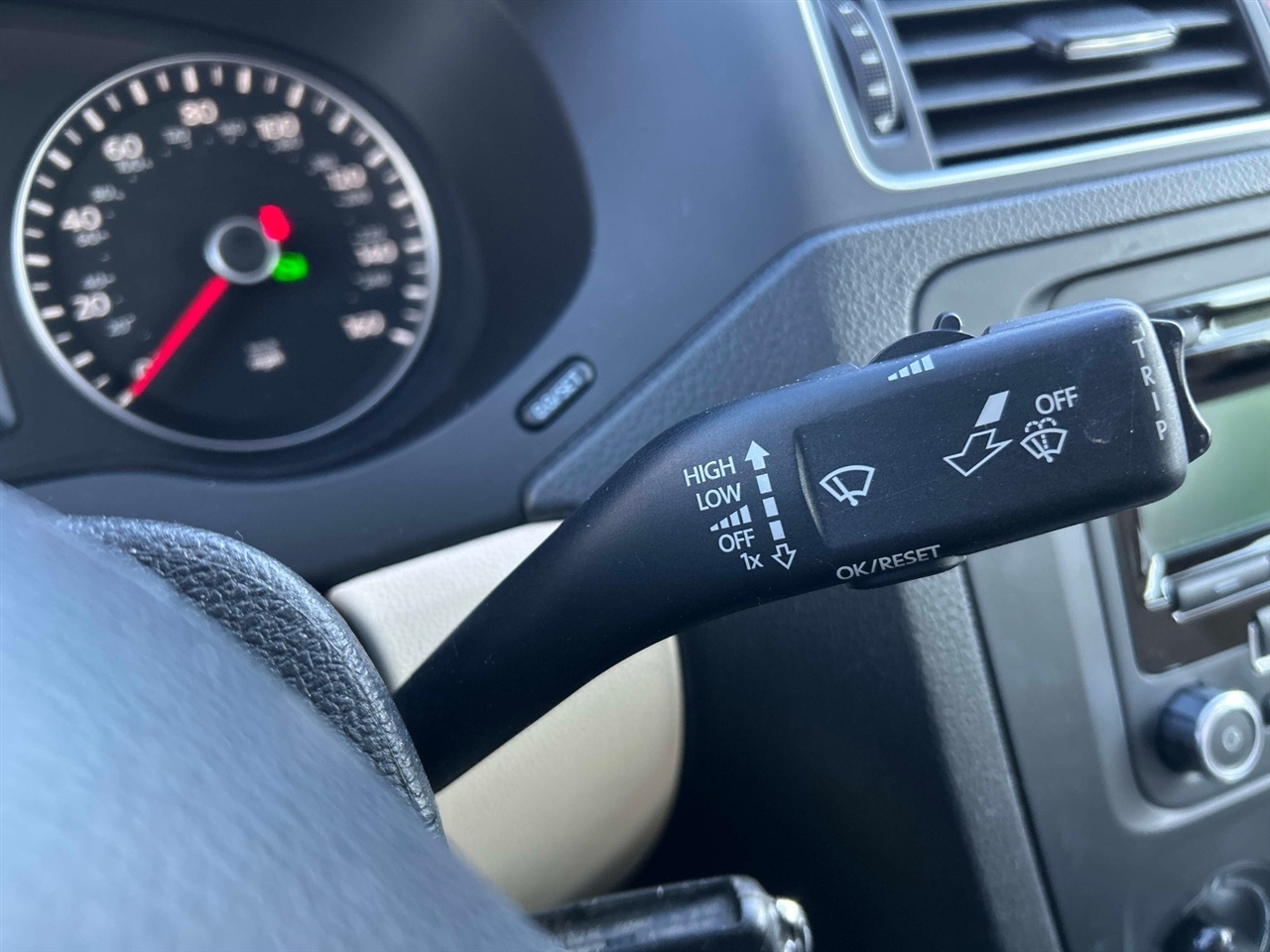 Volkswagen Jetta  2014