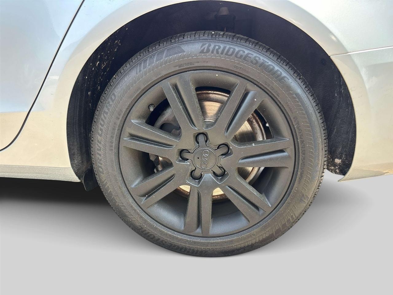 Audi A4 4dr Sdn CVT 2.0T FrontTrak Prem 2009