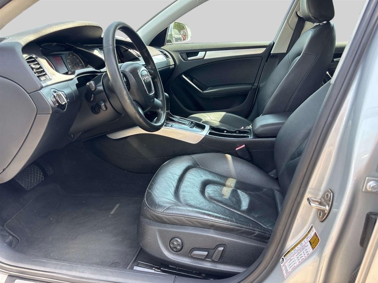 Audi A4 4dr Sdn CVT 2.0T FrontTrak Prem 2009